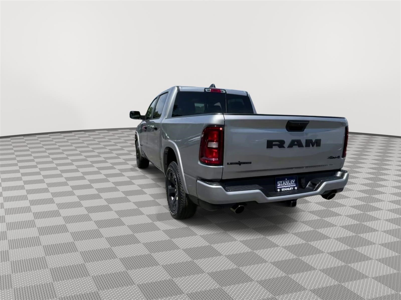 2025 RAM Ram 1500 RAM 1500 LONE STAR CREW CAB 4X4 5'7' BOX