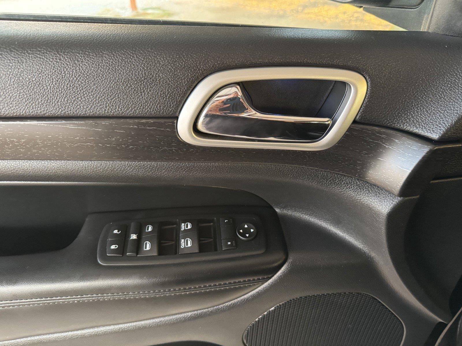2015 Jeep Grand Cherokee Altitude