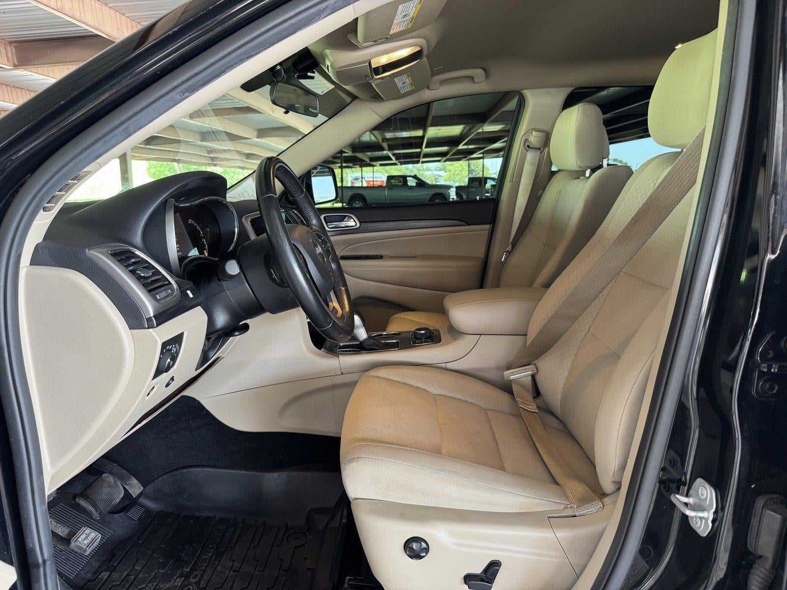 2019 Jeep Grand Cherokee Laredo E