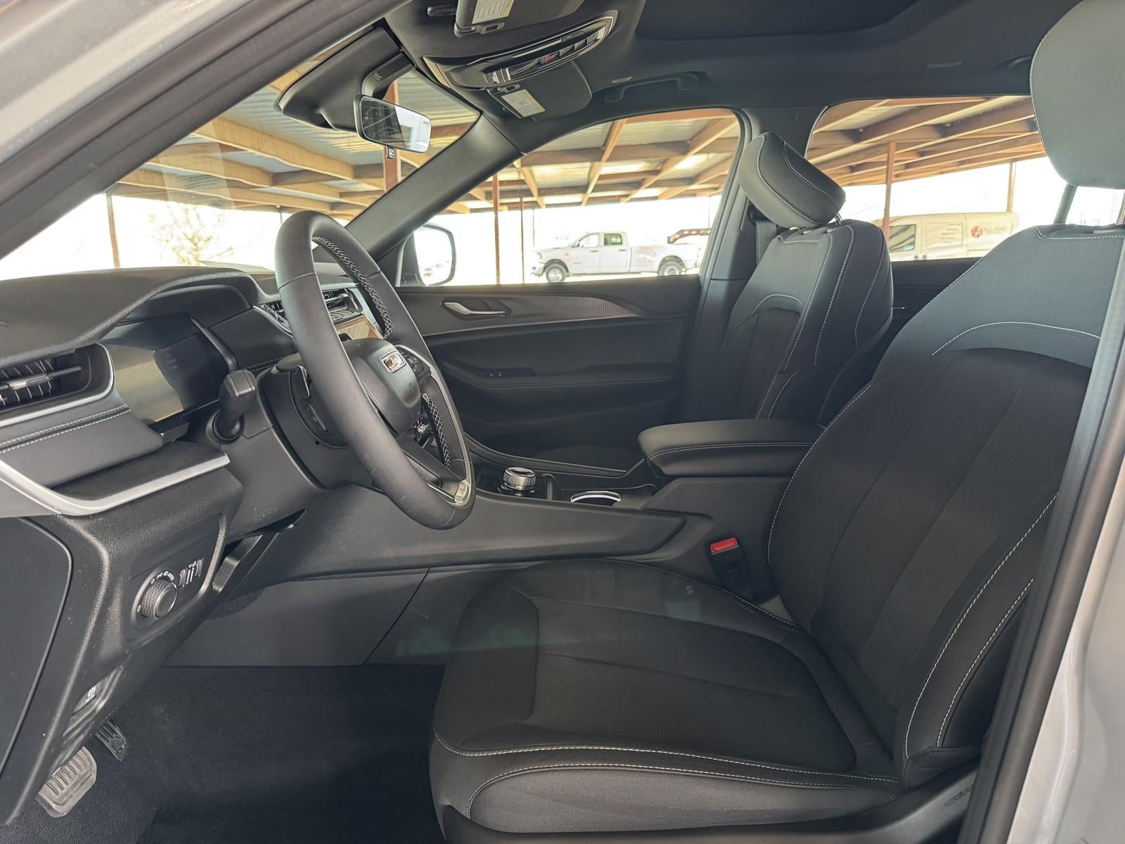 2025 Jeep Grand Cherokee L Laredo X