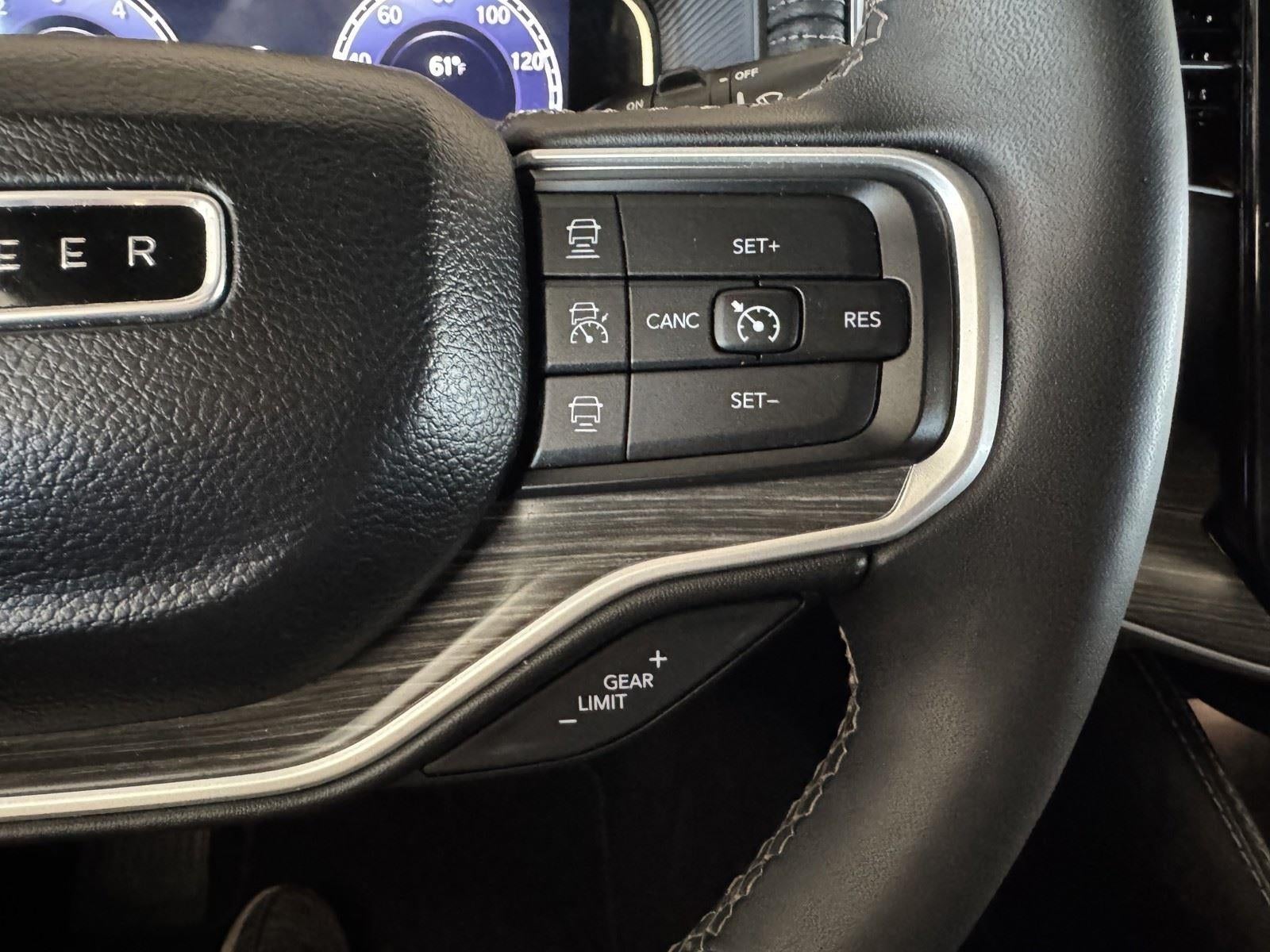 2024 Jeep Wagoneer L Series II