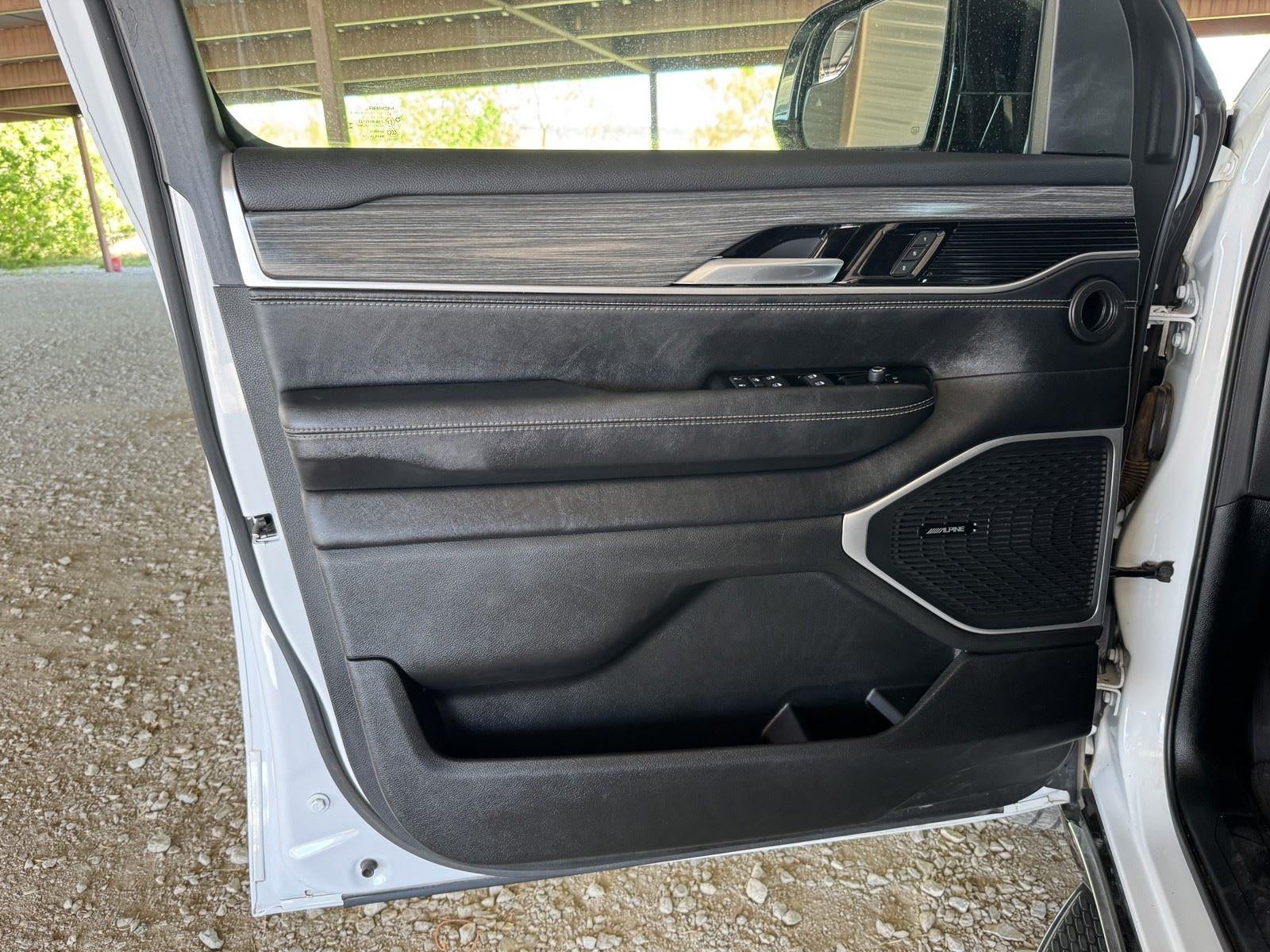 2024 Jeep Wagoneer L Series II