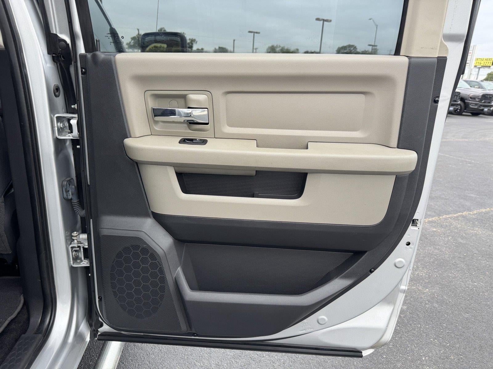 2011 RAM 1500 SLT