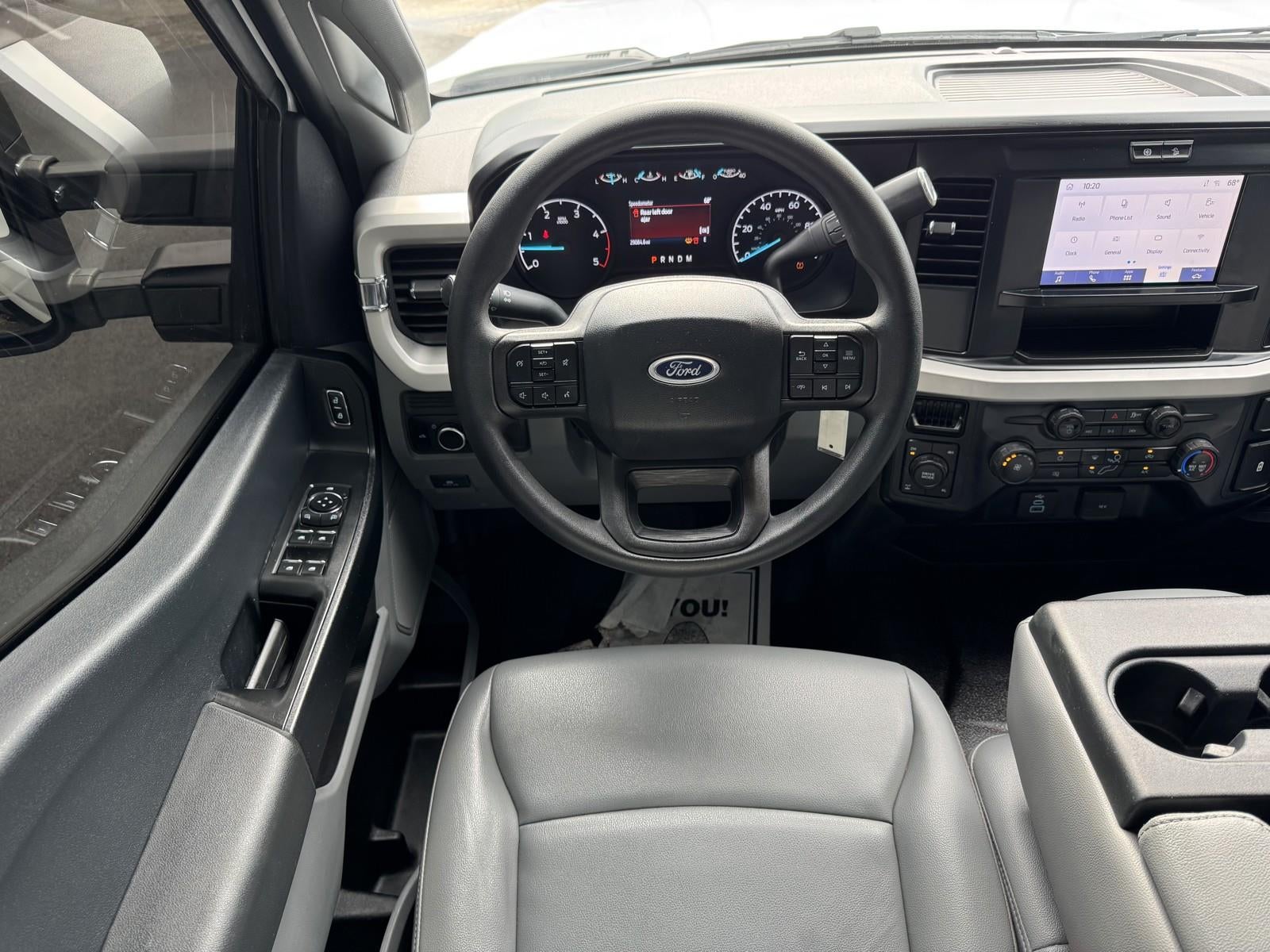 2025 Ford Super Duty F-250 SRW XL