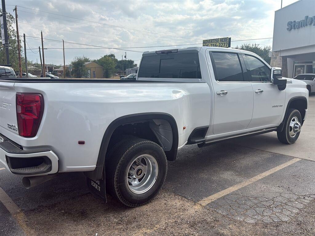 2022 Chevrolet Silverado 3500HD High Country
