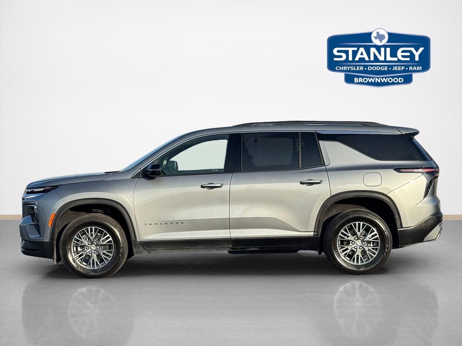 2024 Chevrolet Traverse FWD LT