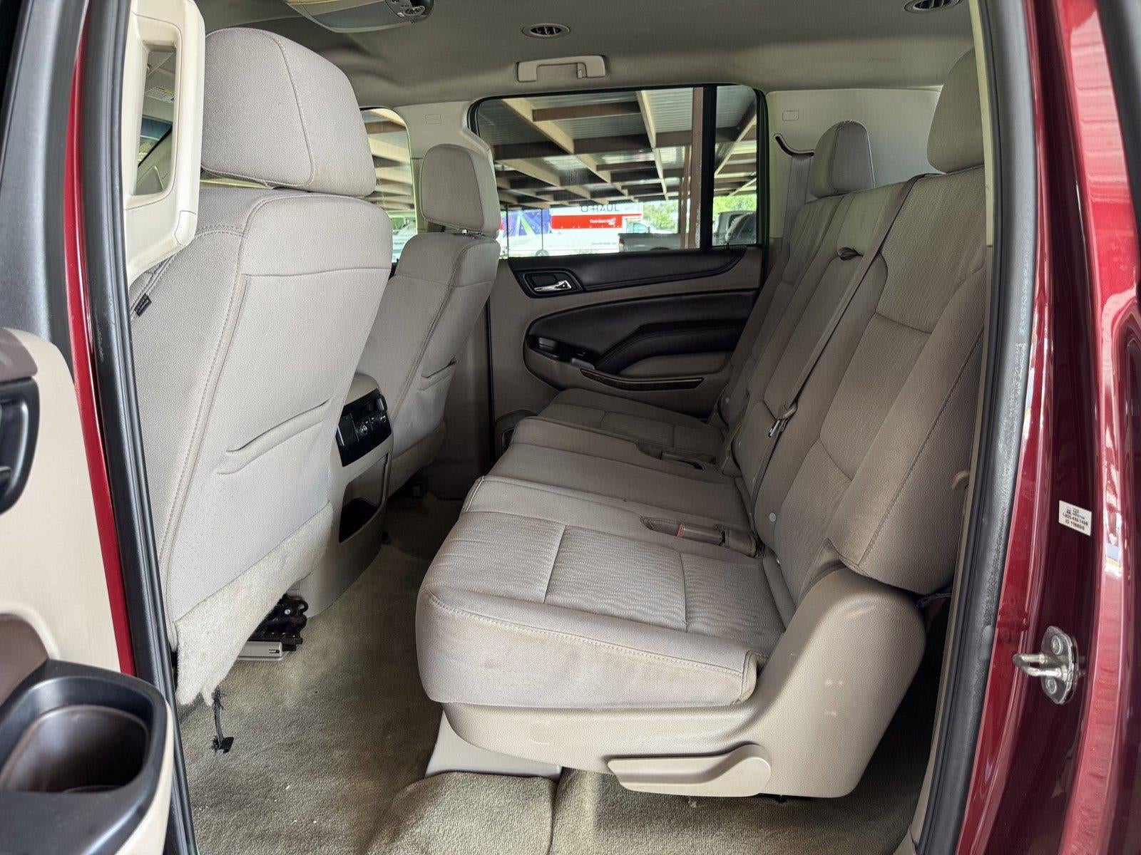 2016 Chevrolet Suburban LS
