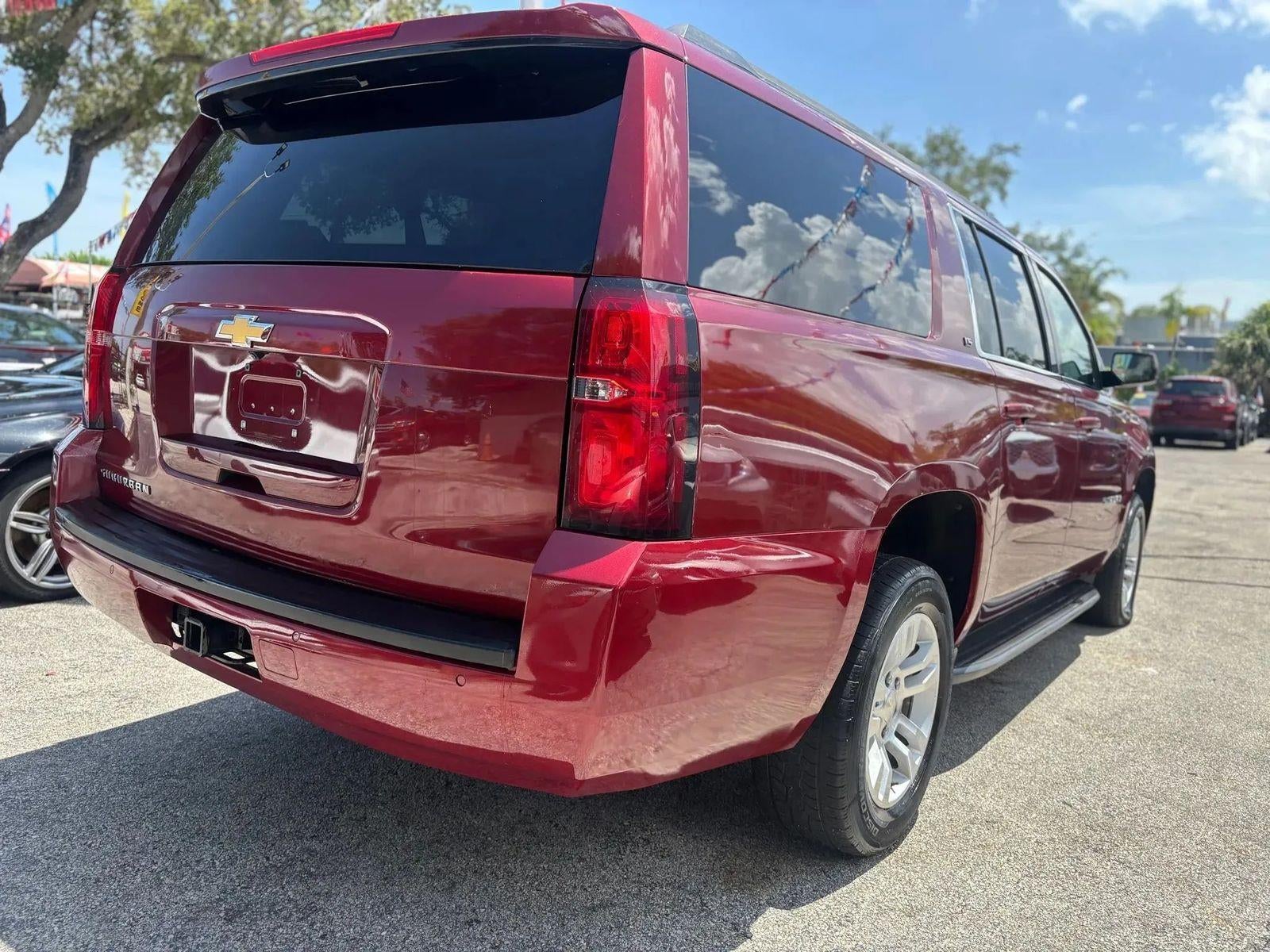 2016 Chevrolet Suburban LS