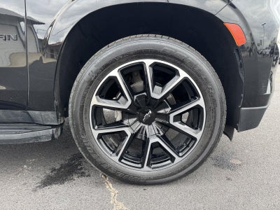 2023 Chevrolet Suburban RST