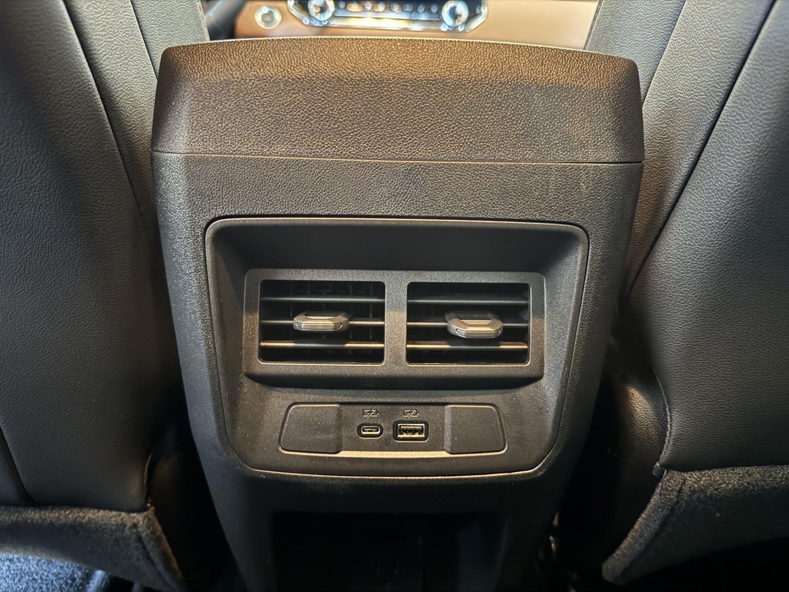 2025 GMC Canyon 4WD AT4