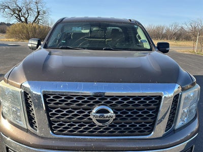 2017 Nissan Titan SV