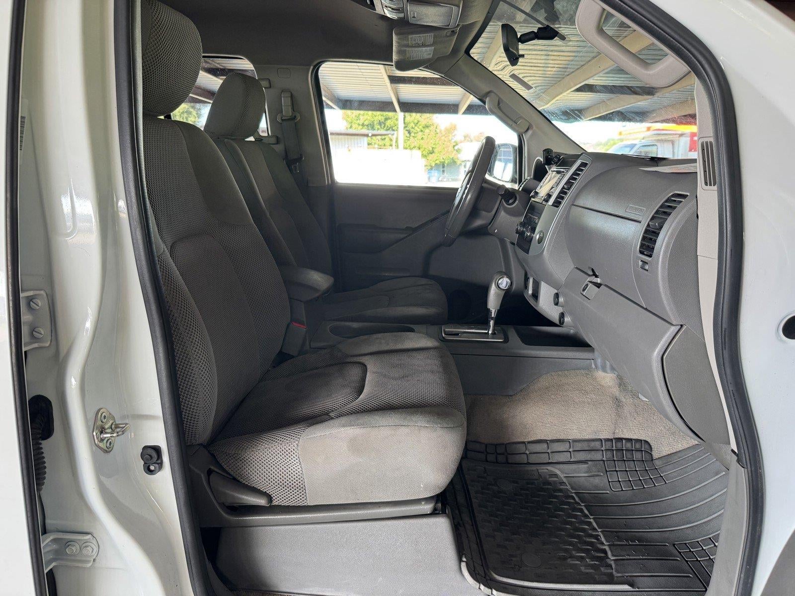 2016 Nissan Frontier SV