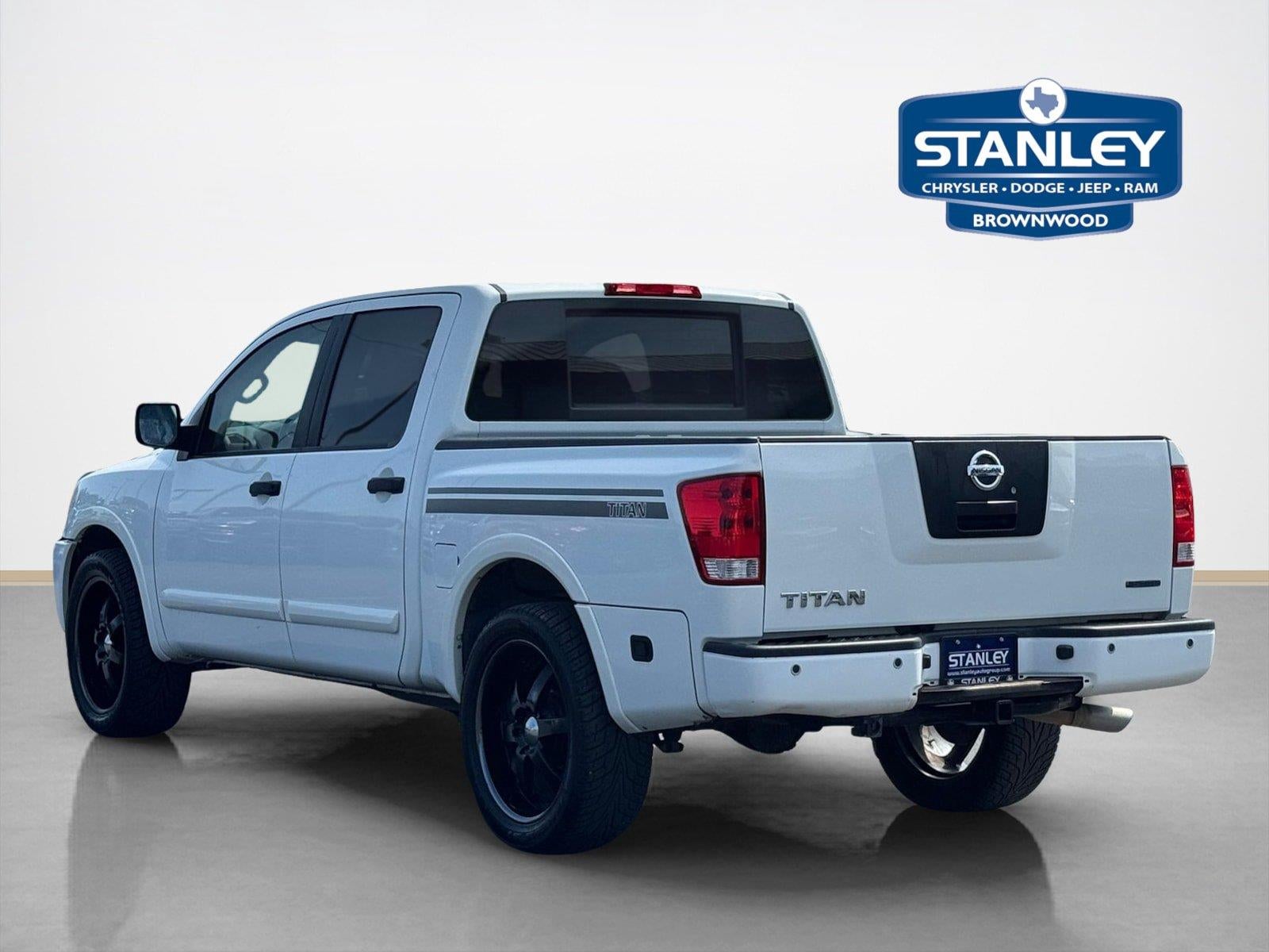2012 Nissan Titan SV