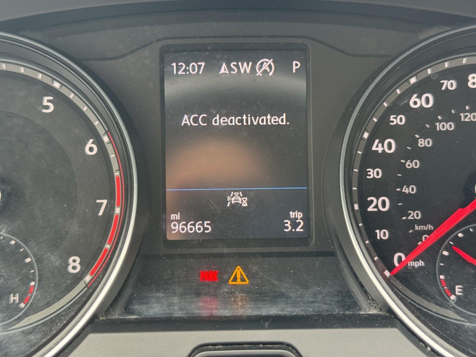 2021 Volkswagen Atlas 3.6L V6 SE w/Technology