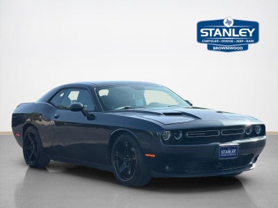 2016 Dodge Challenger SXT Plus