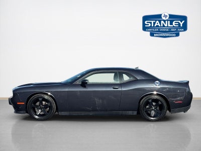 2016 Dodge Challenger SXT Plus