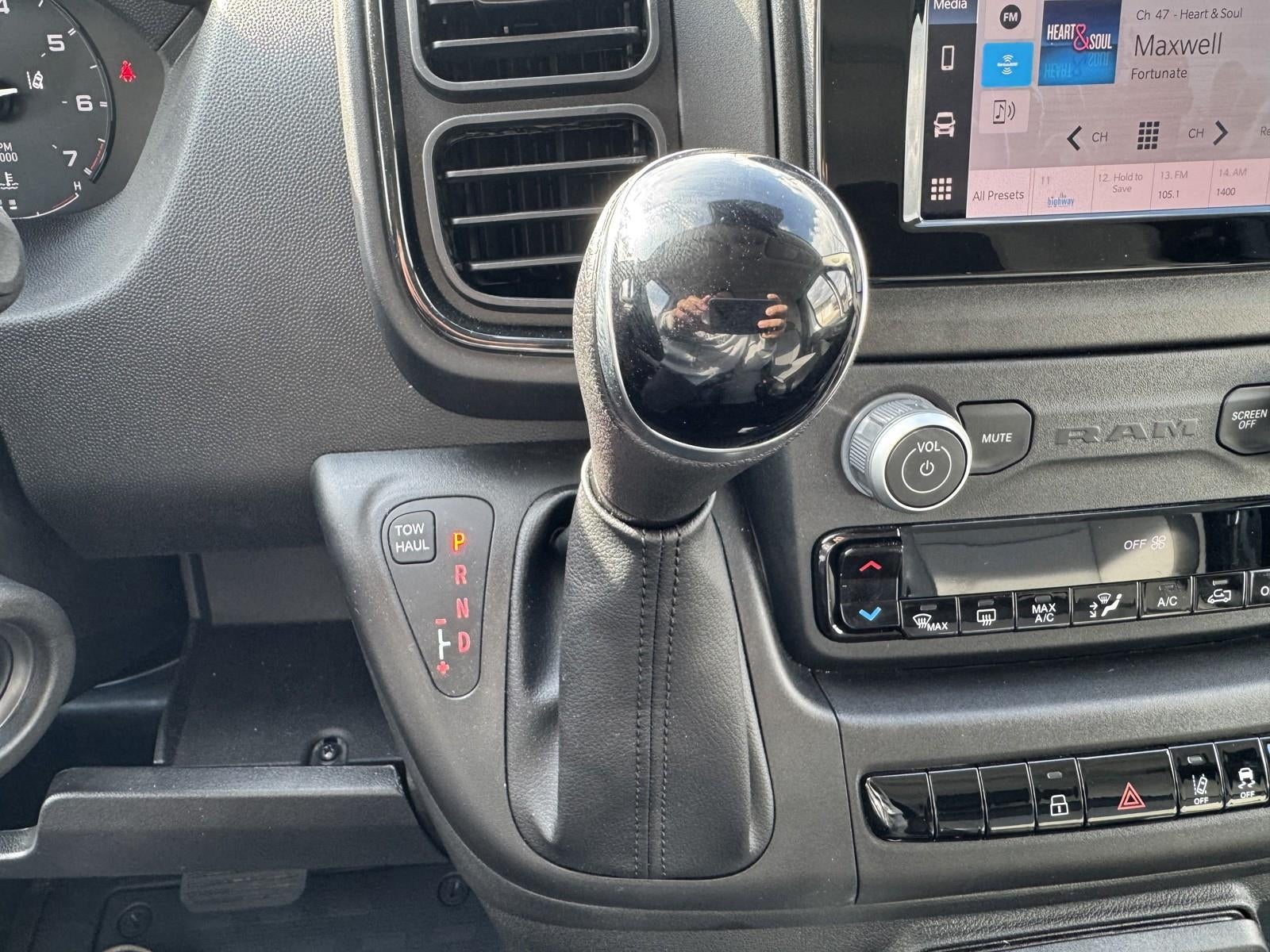 2026 RAM ProMaster Cargo Van Tradesman