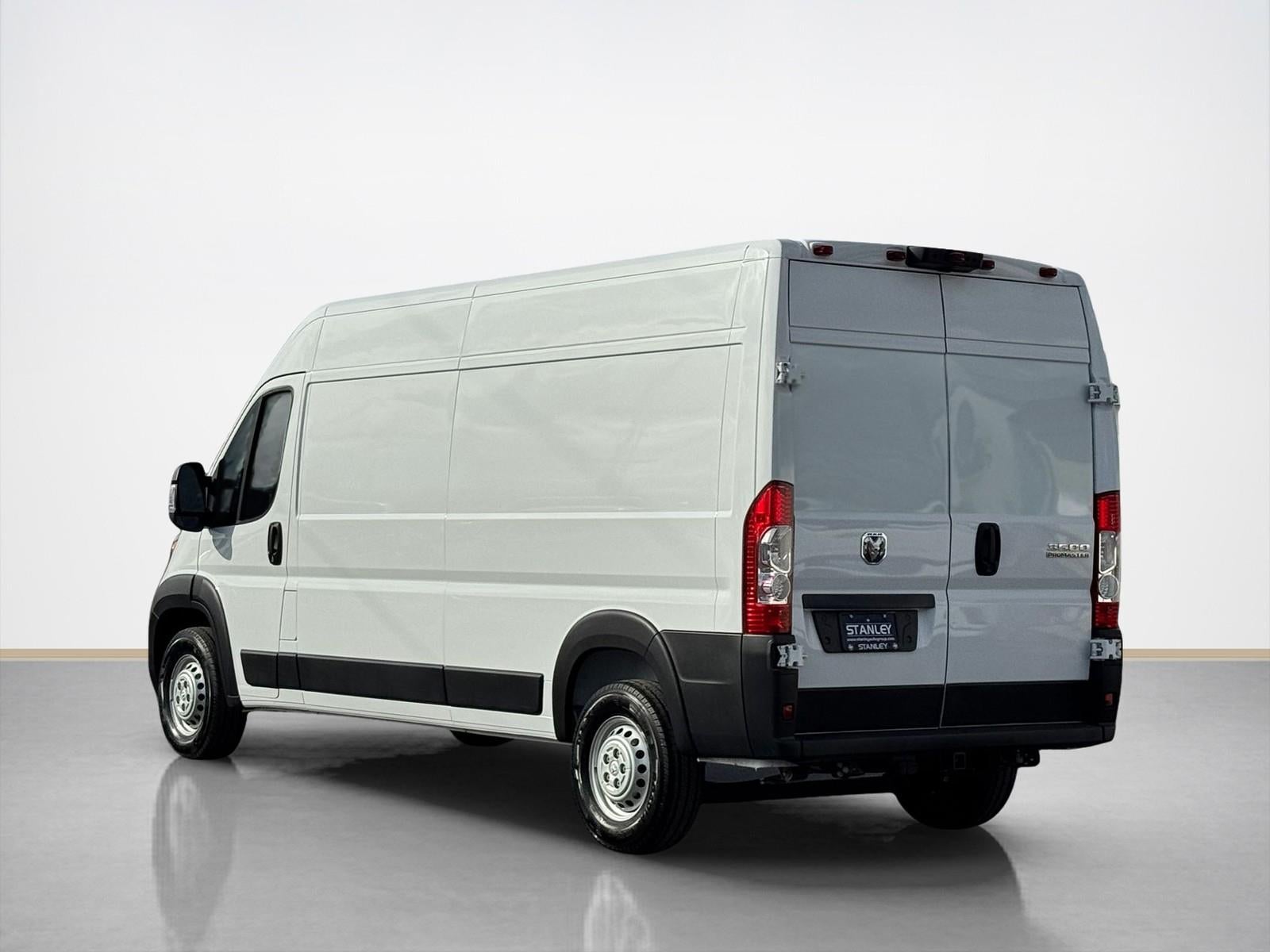 2026 RAM ProMaster Cargo Van Tradesman