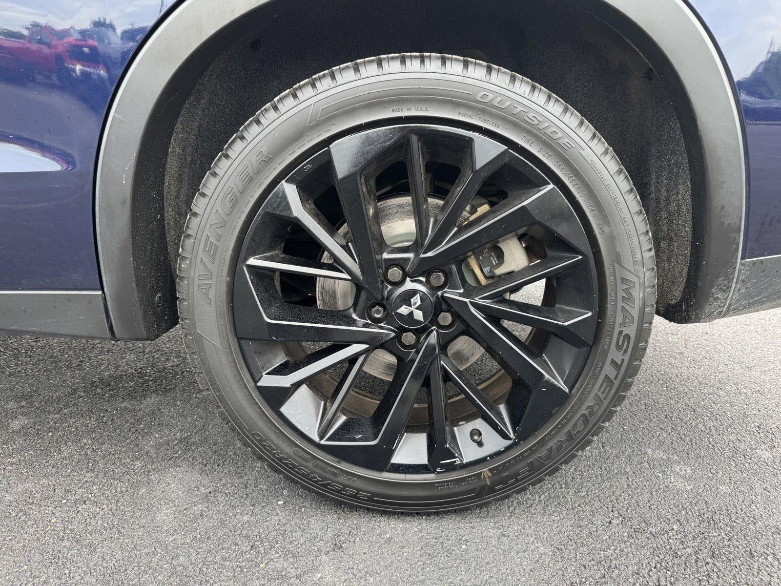 2022 Mitsubishi Outlander SE