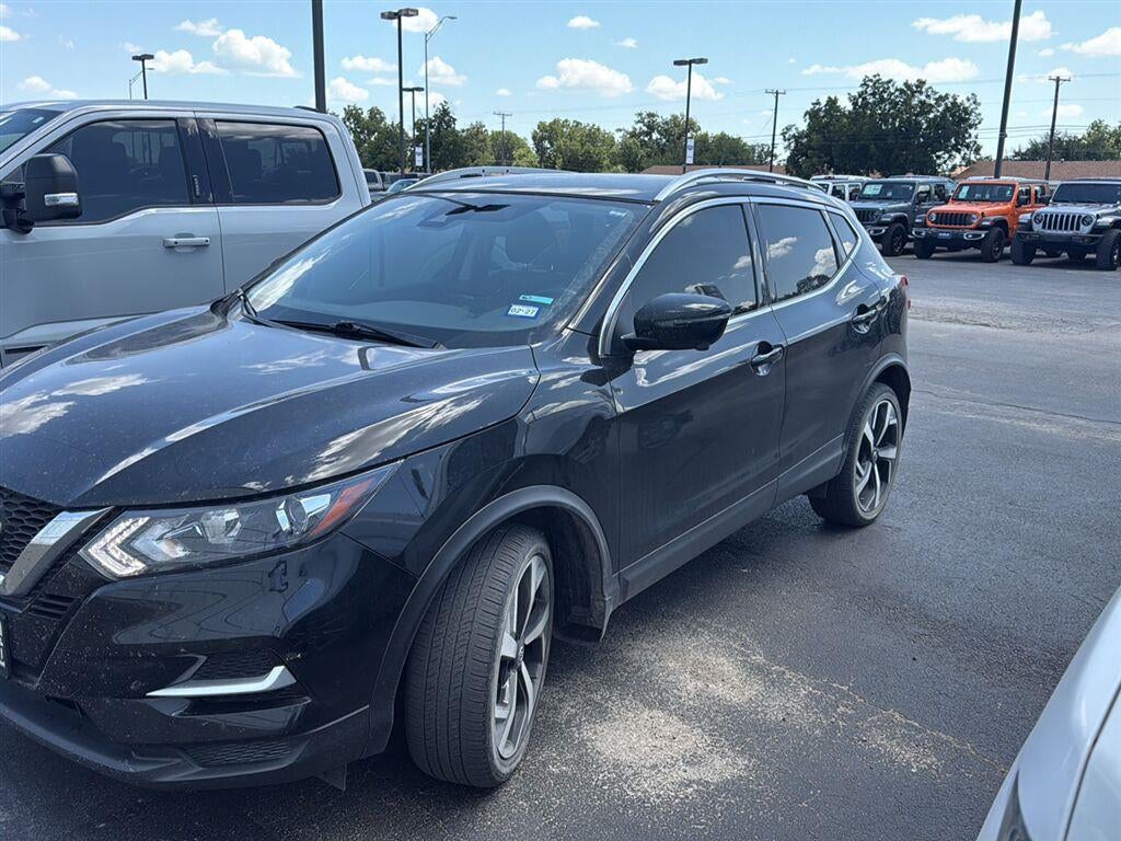 2022 Nissan Rogue Sport SL
