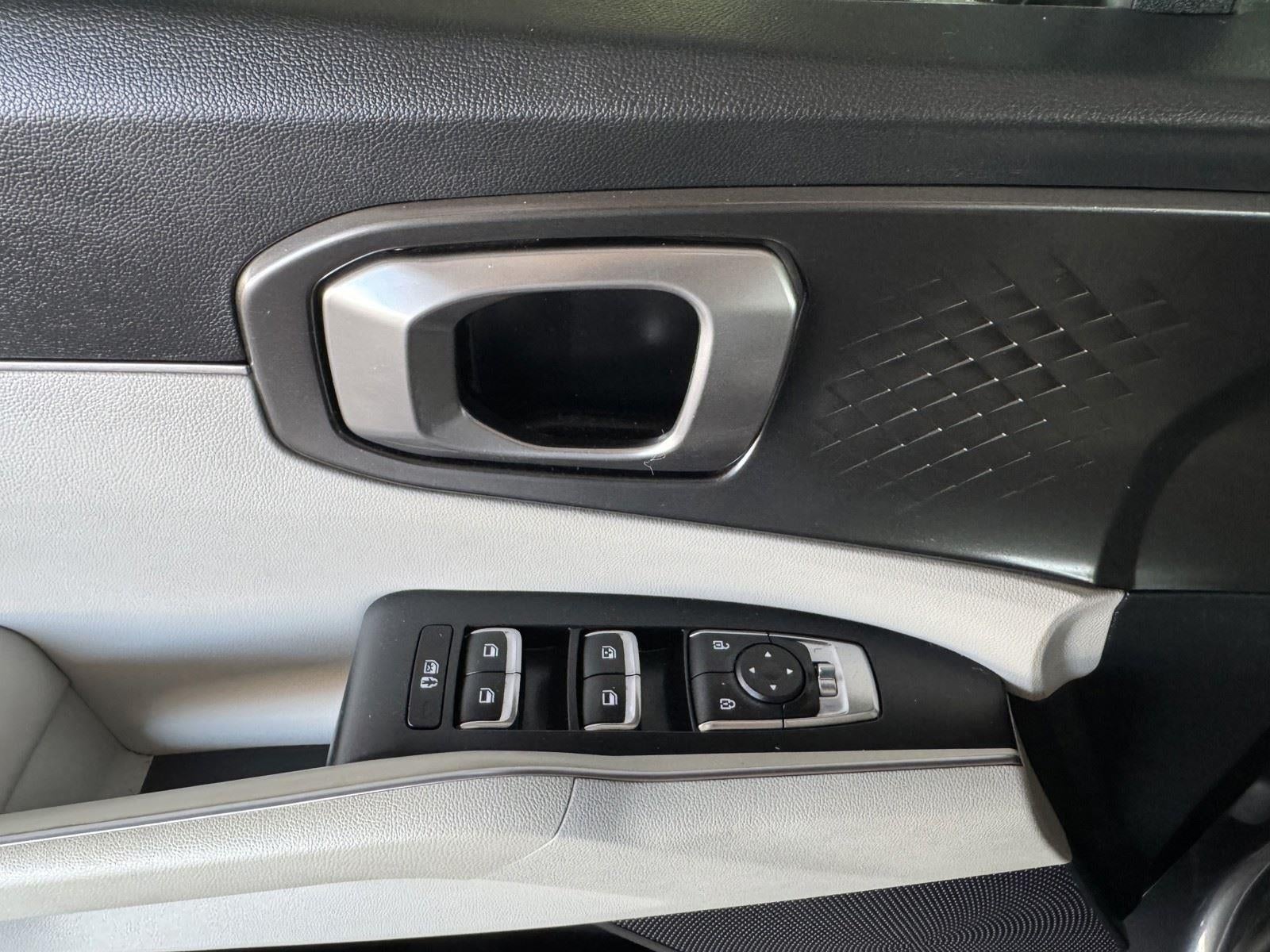 2022 Kia Sorento Hybrid S