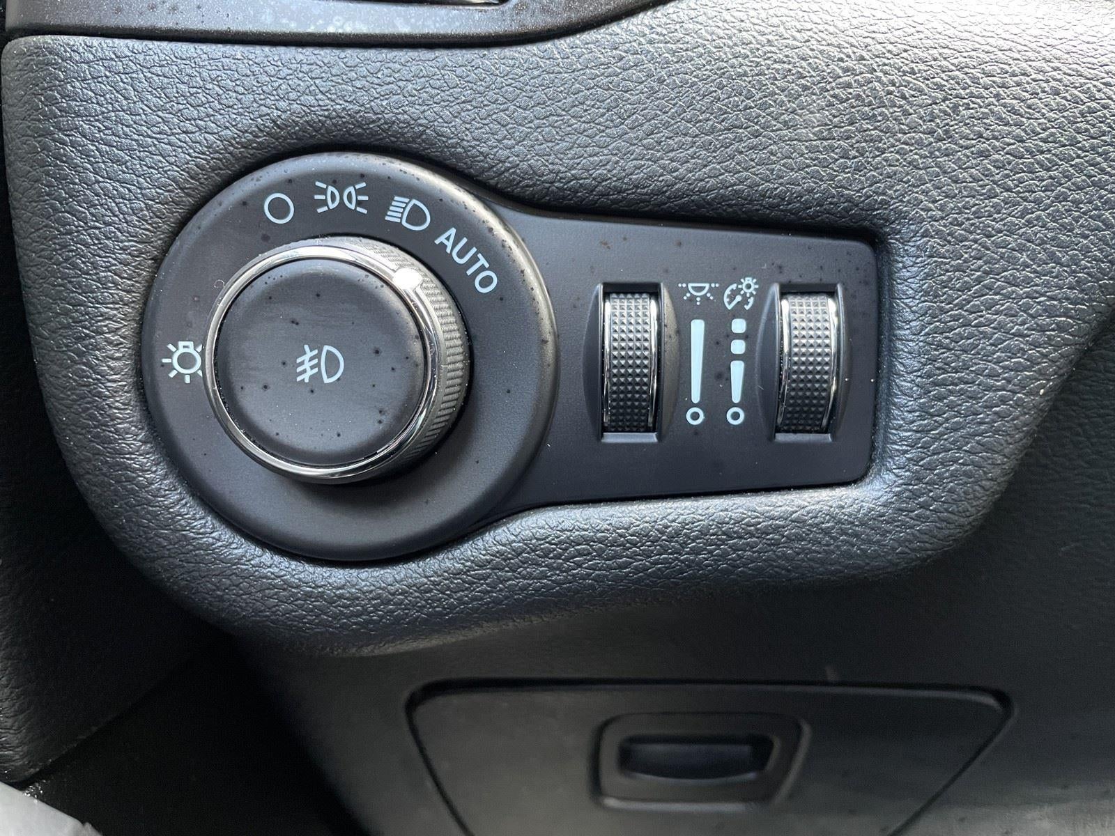 2021 Jeep Cherokee Trailhawk