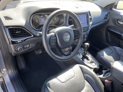 2023 Jeep Cherokee Altitude Lux