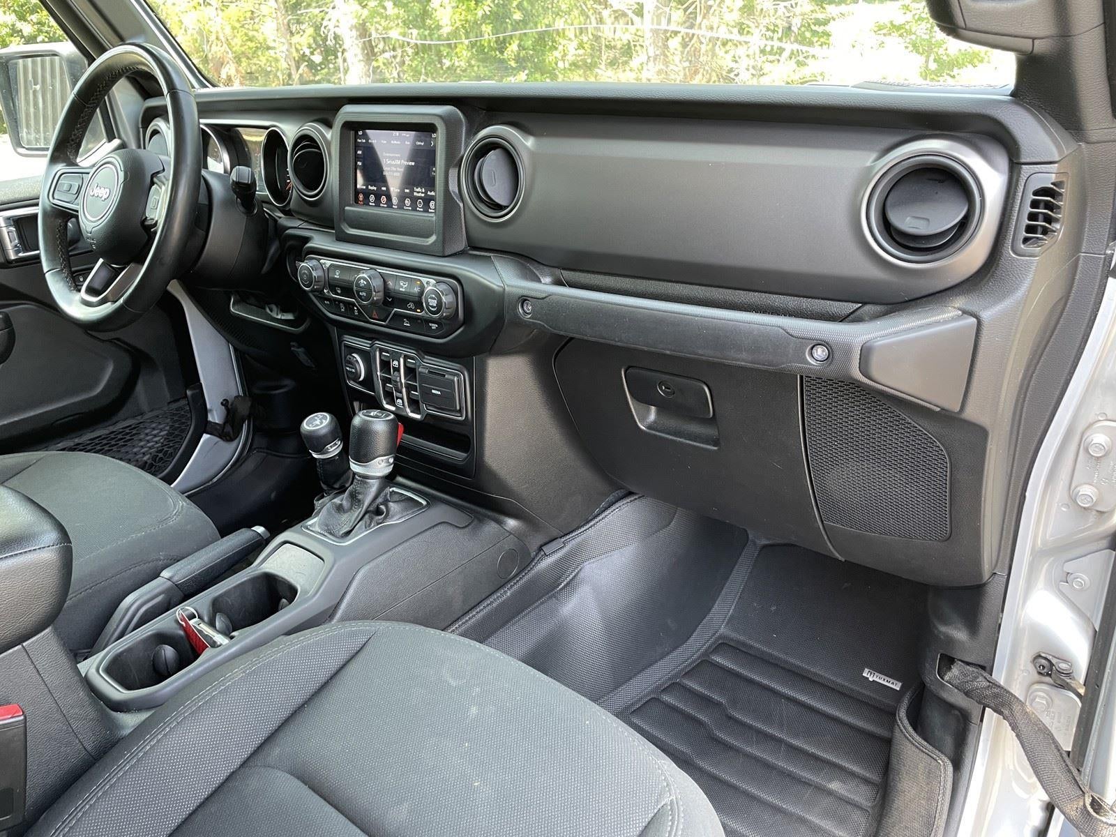 2022 Jeep Gladiator Willys