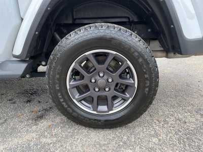 2022 Jeep Gladiator Overland