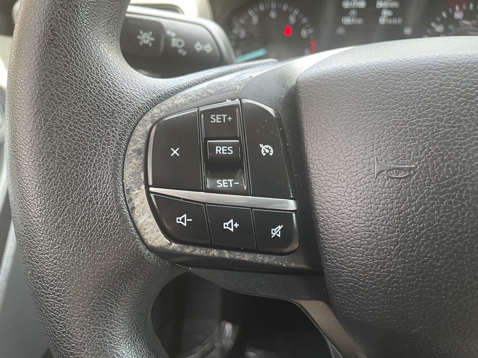 2021 Ford Explorer Base