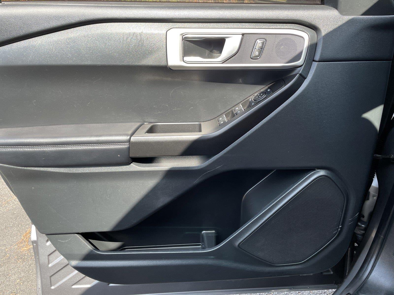 2021 Ford Explorer Base