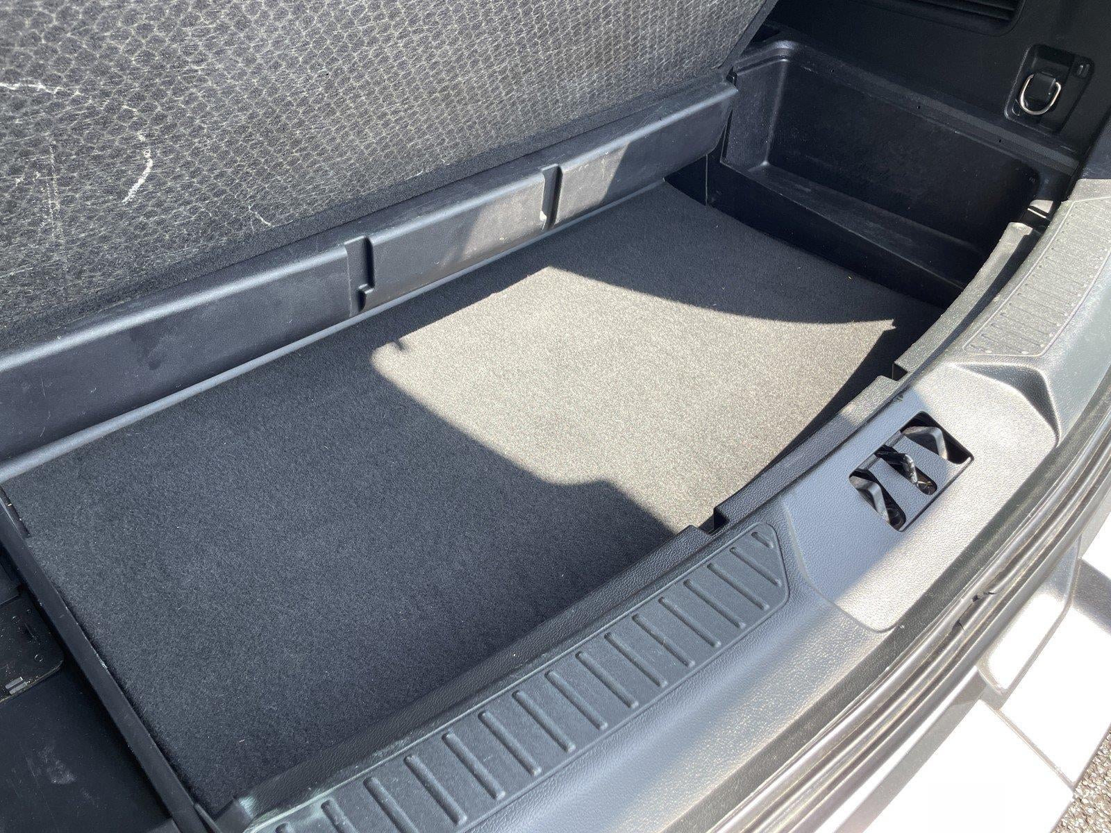 2021 Ford Explorer Base