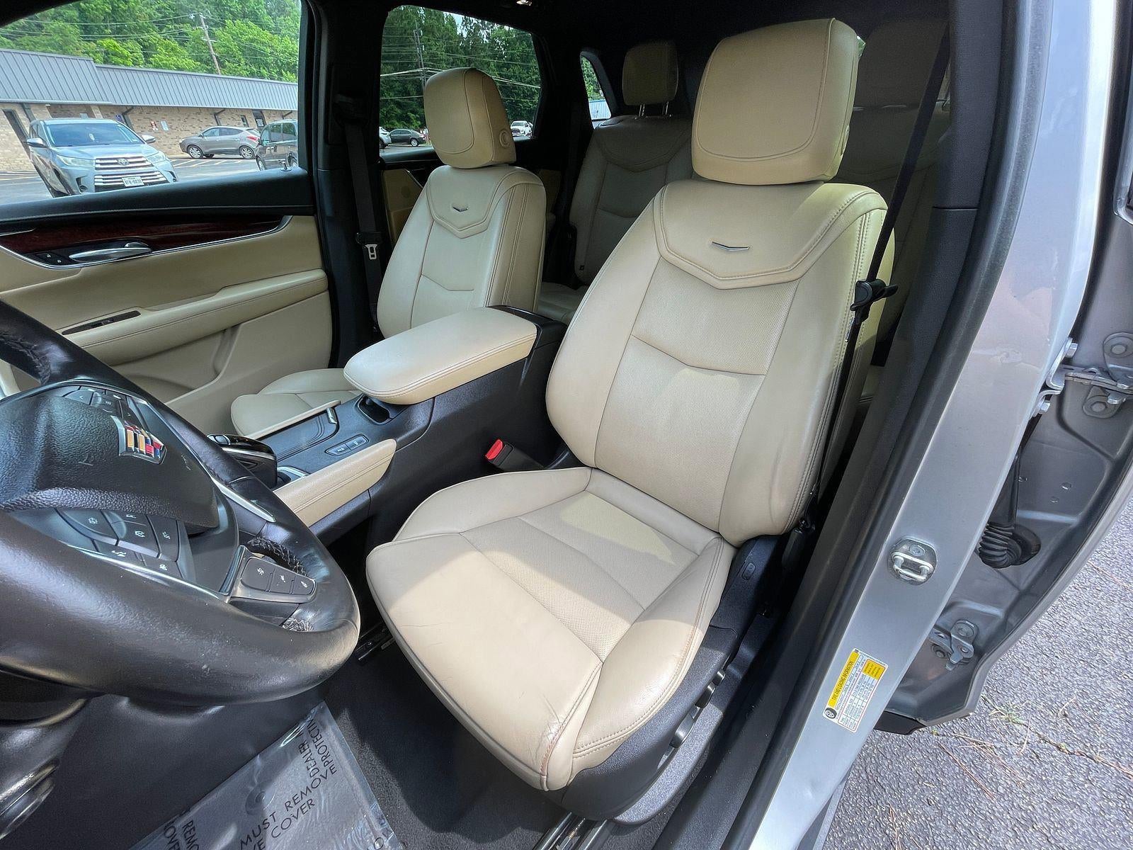 2018 Cadillac XT5 Premium Luxury FWD