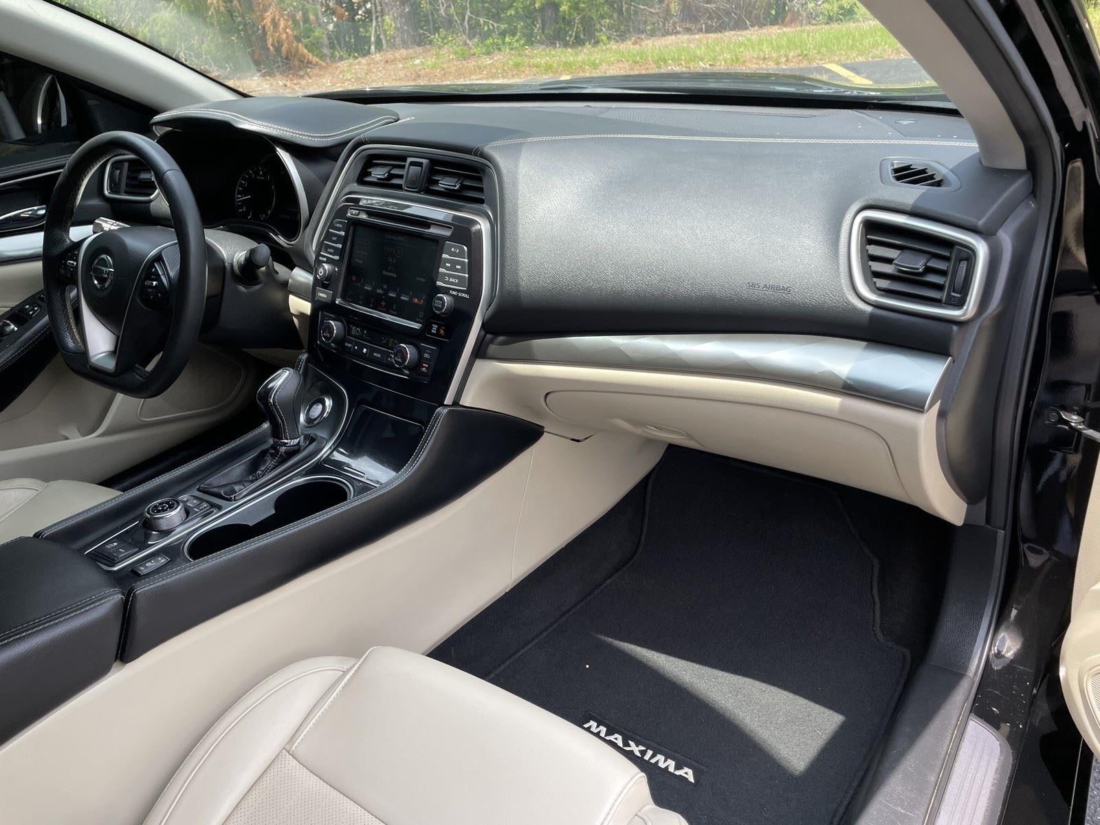 2022 Nissan Maxima SV
