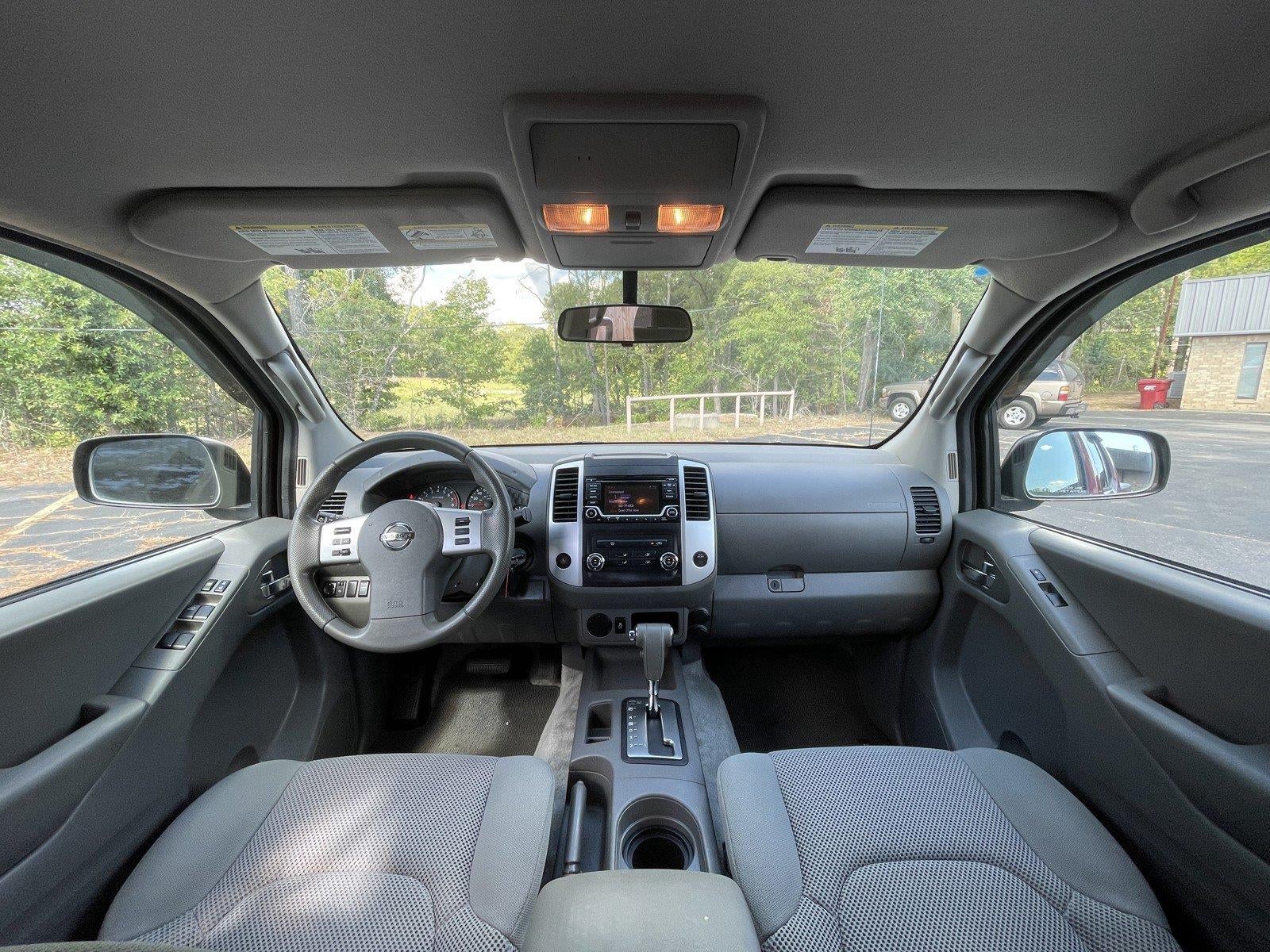 2016 Nissan Frontier SV