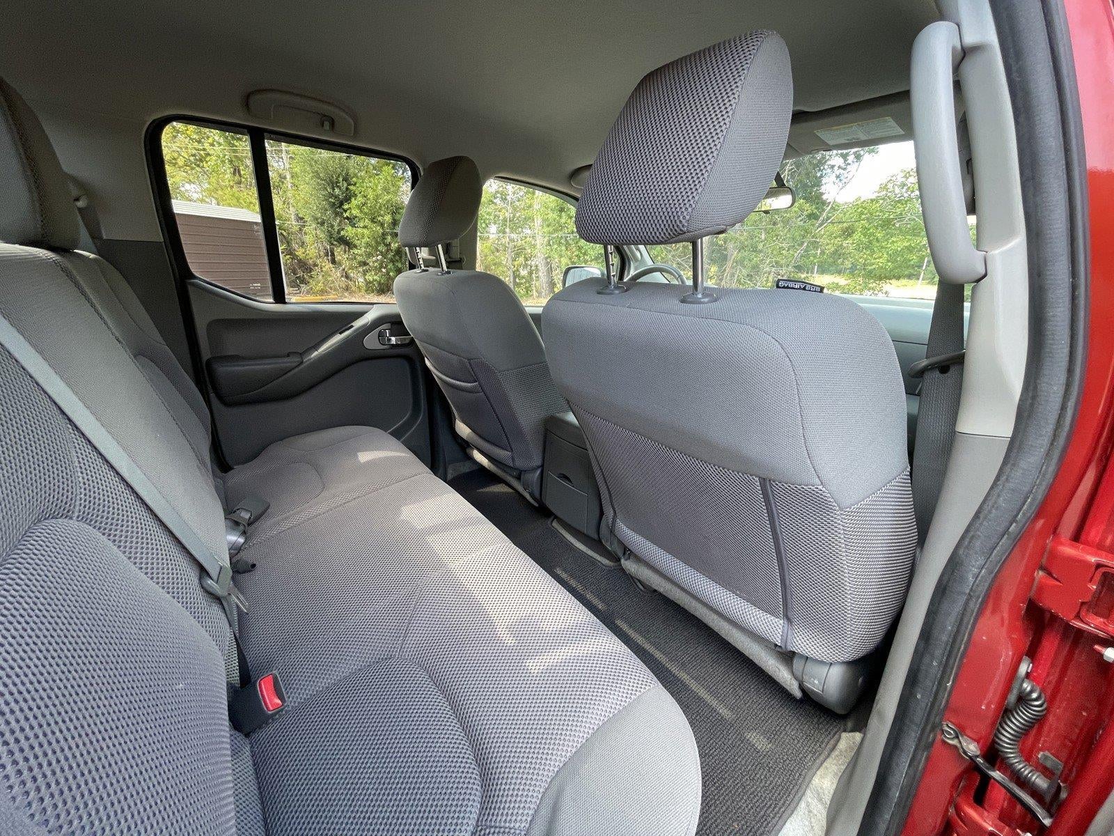 2016 Nissan Frontier SV