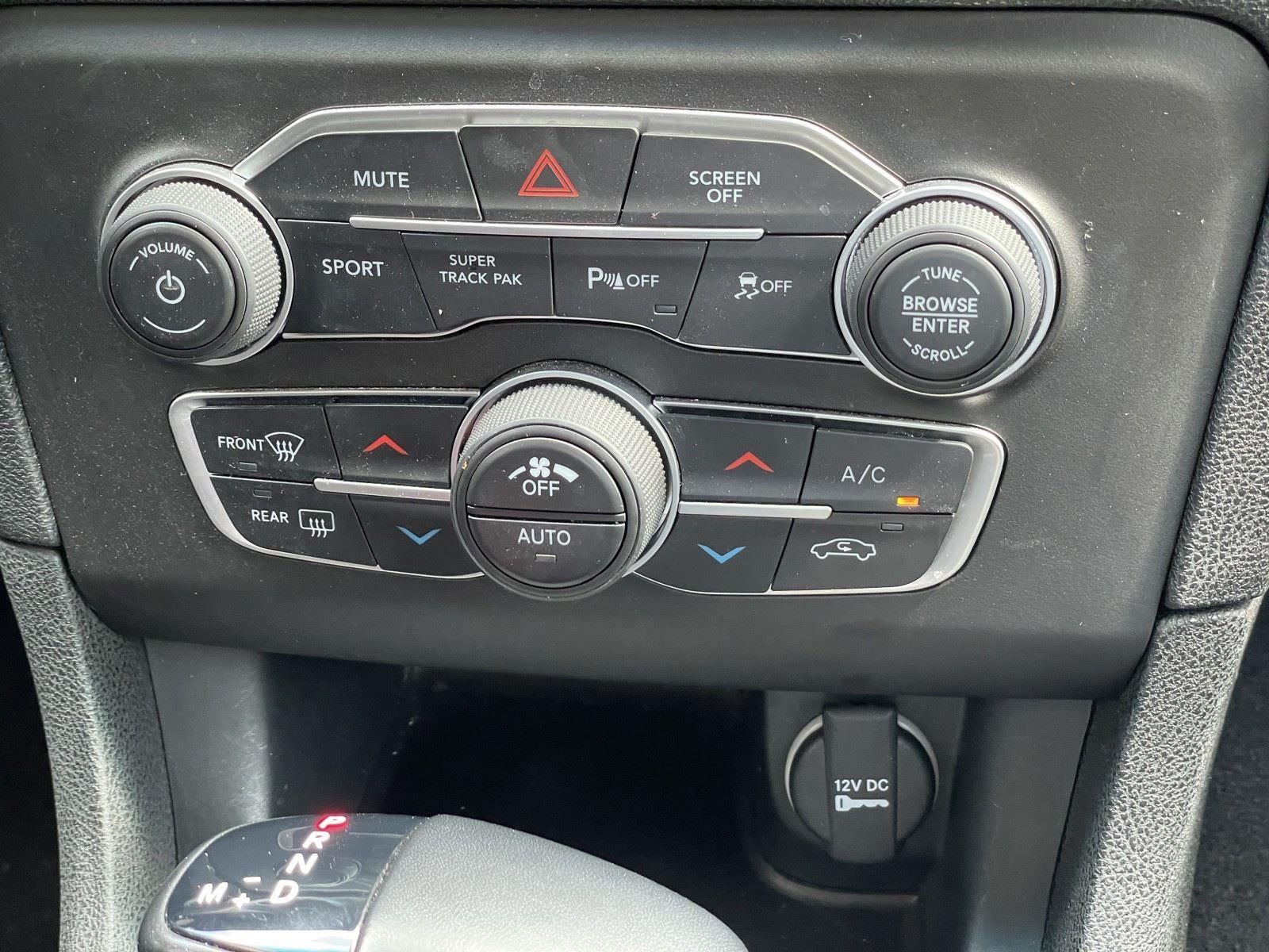 2022 Dodge Charger SXT