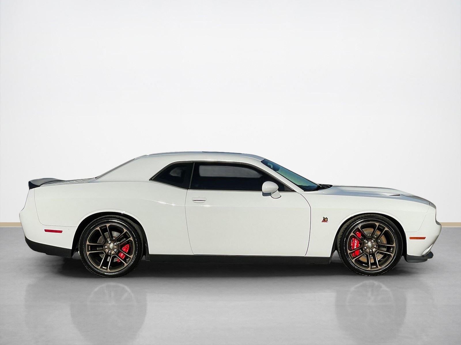 2022 Dodge Challenger R/T Scat Pack