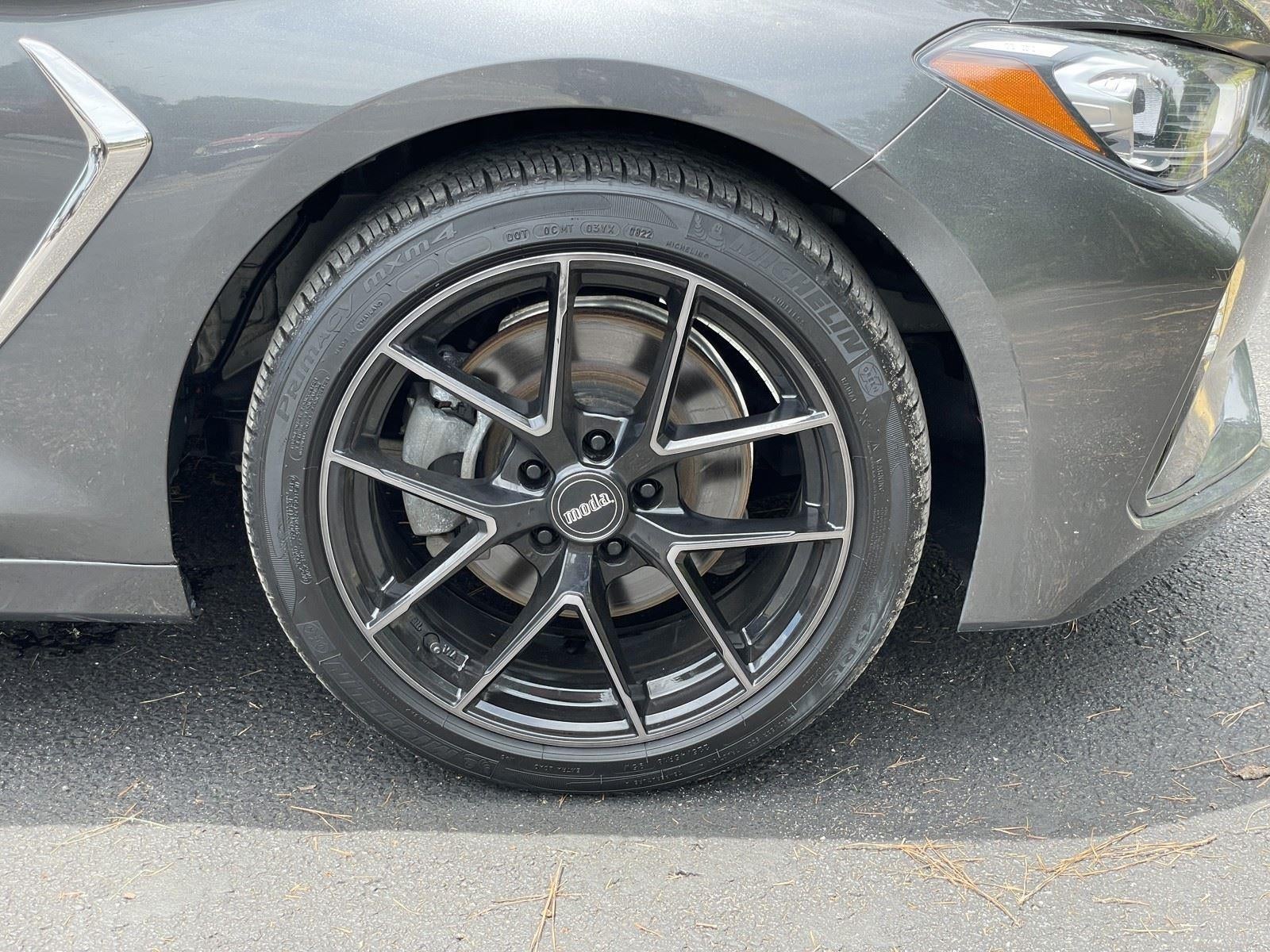 2020 Genesis G70 2.0T