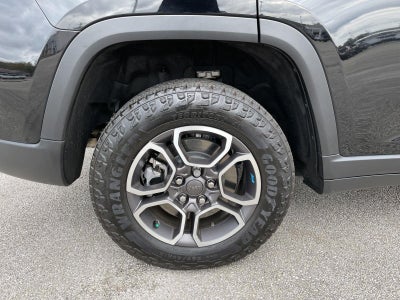 2022 Jeep Grand Cherokee 4xe Trailhawk