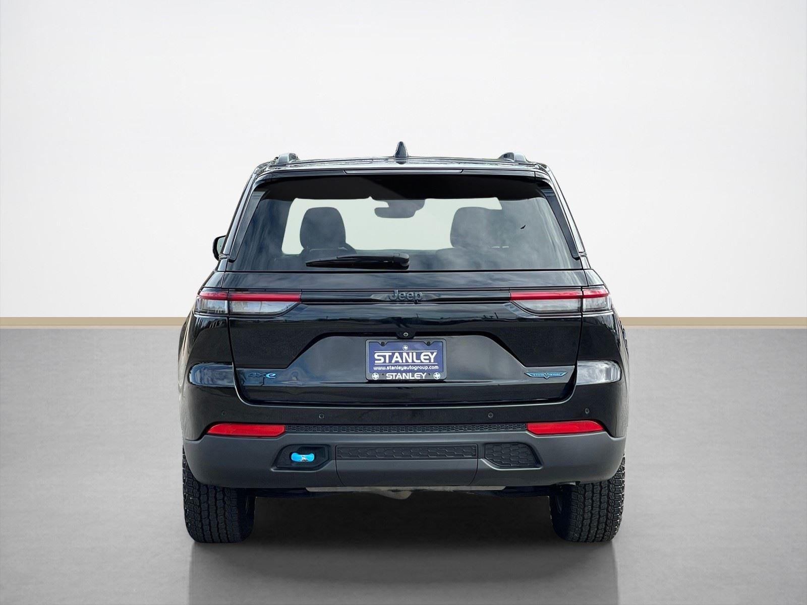 2022 Jeep Grand Cherokee 4xe Trailhawk