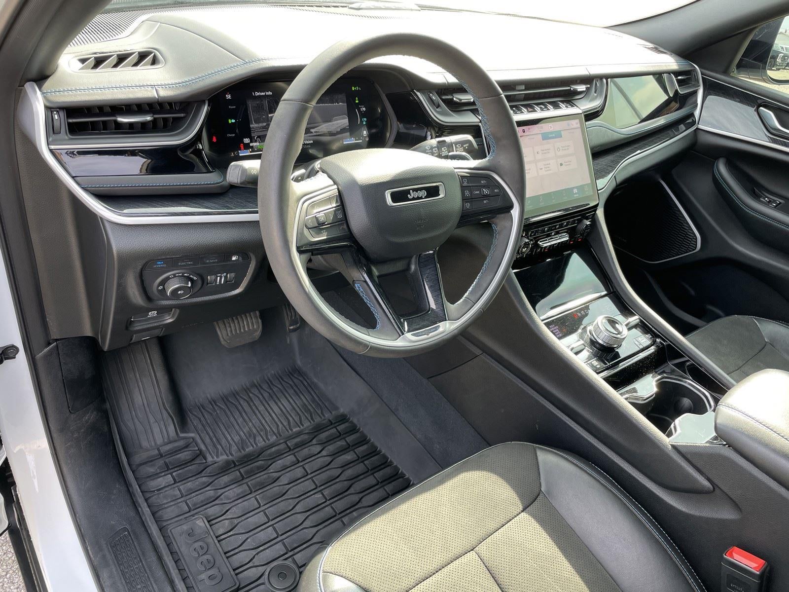 2022 Jeep Grand Cherokee 4xe Trailhawk