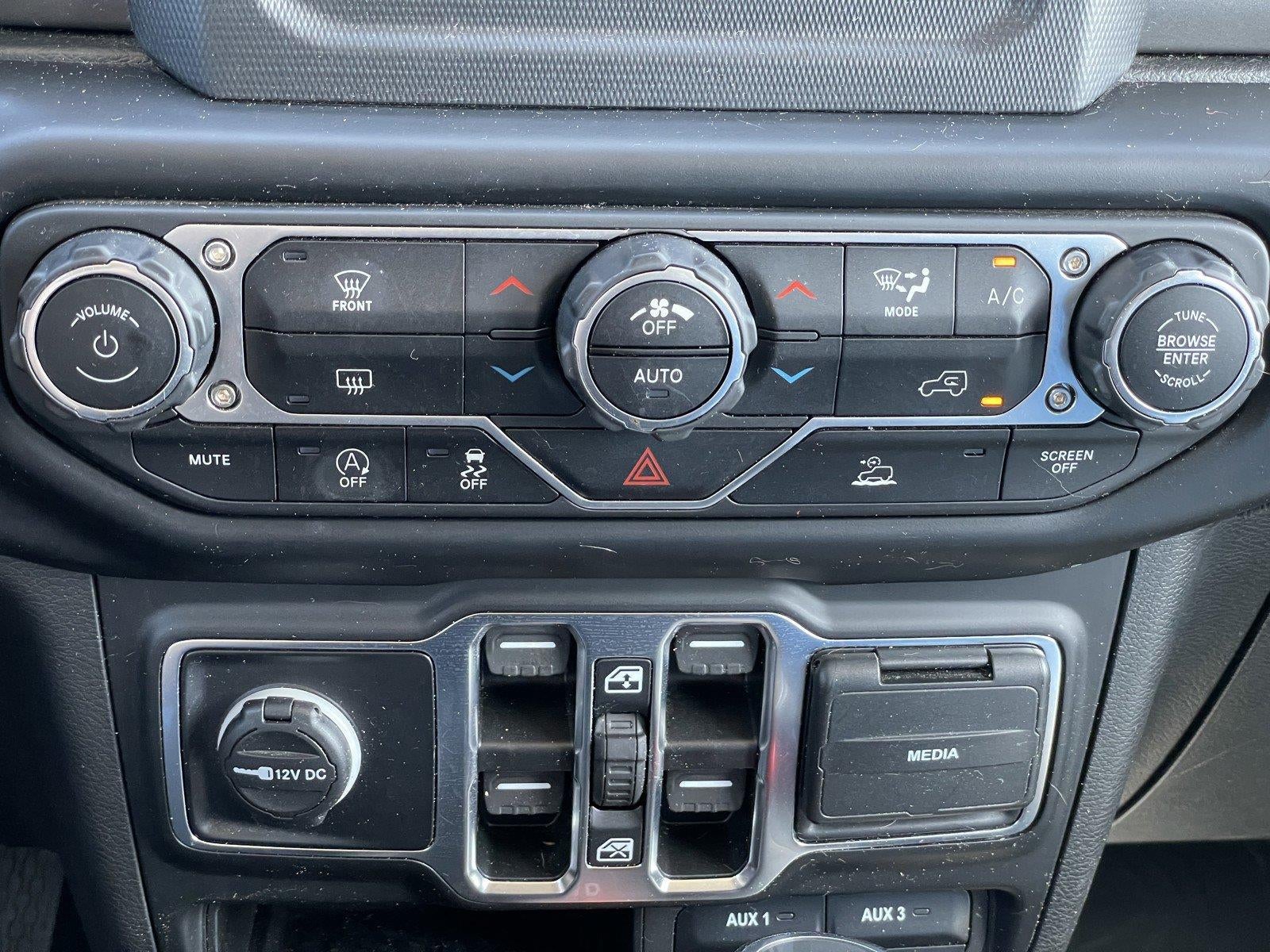 2023 Jeep Gladiator Willys