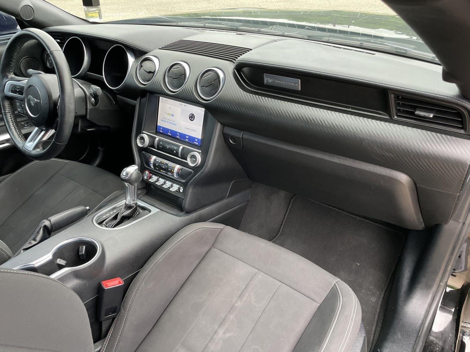 2022 Ford Mustang EcoBoost