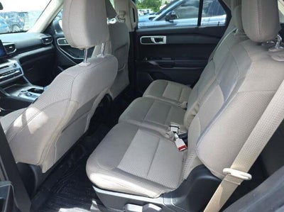 2022 Ford Explorer Base