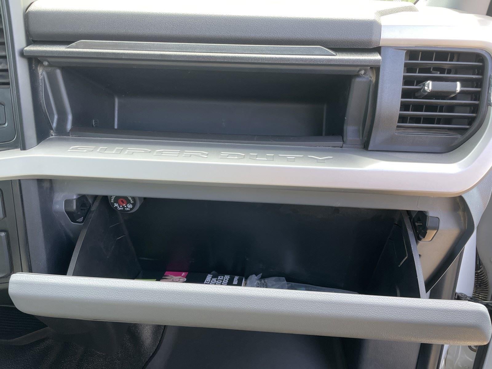 2024 Ford Super Duty F-350 DRW XLT