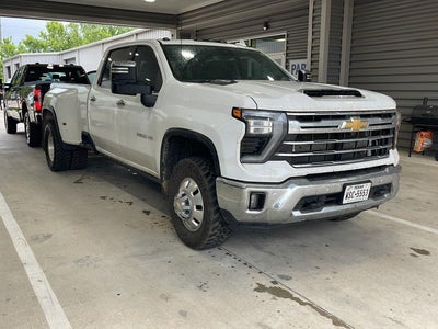 2025 Chevrolet Silverado 3500HD LTZ