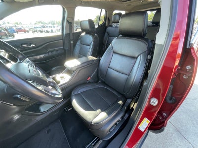 2022 GMC Acadia SLT