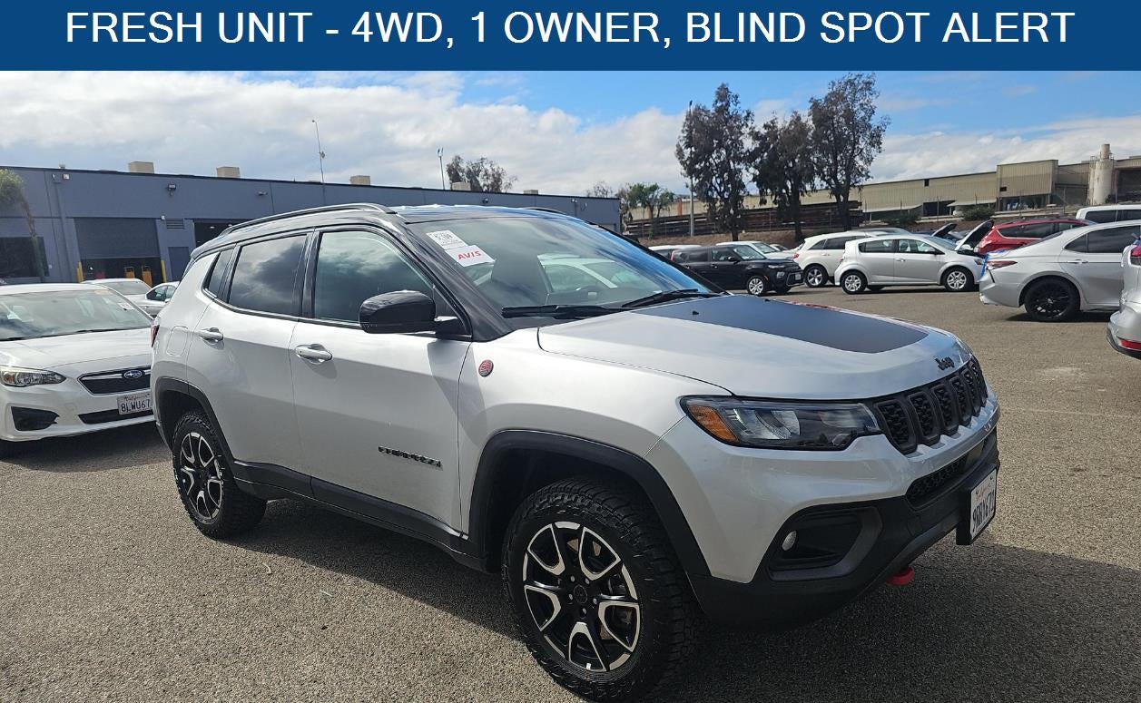 2025 Jeep Compass Trailhawk