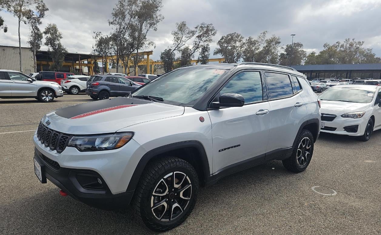 2025 Jeep Compass Trailhawk